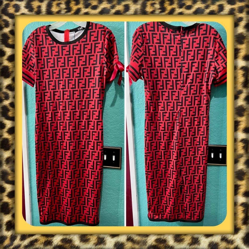 👑✅PRICE FIRM✅ Fabulous Fashion Monogram Long Dress. Brand new!